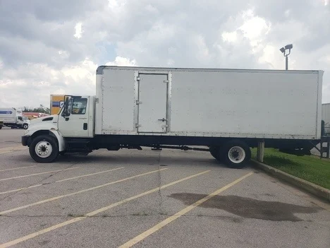 2014 International 4300 in Earth City, MO — photo 4
