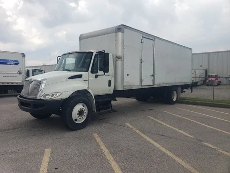 2014 International 4300 in Earth City, MO — photo 3