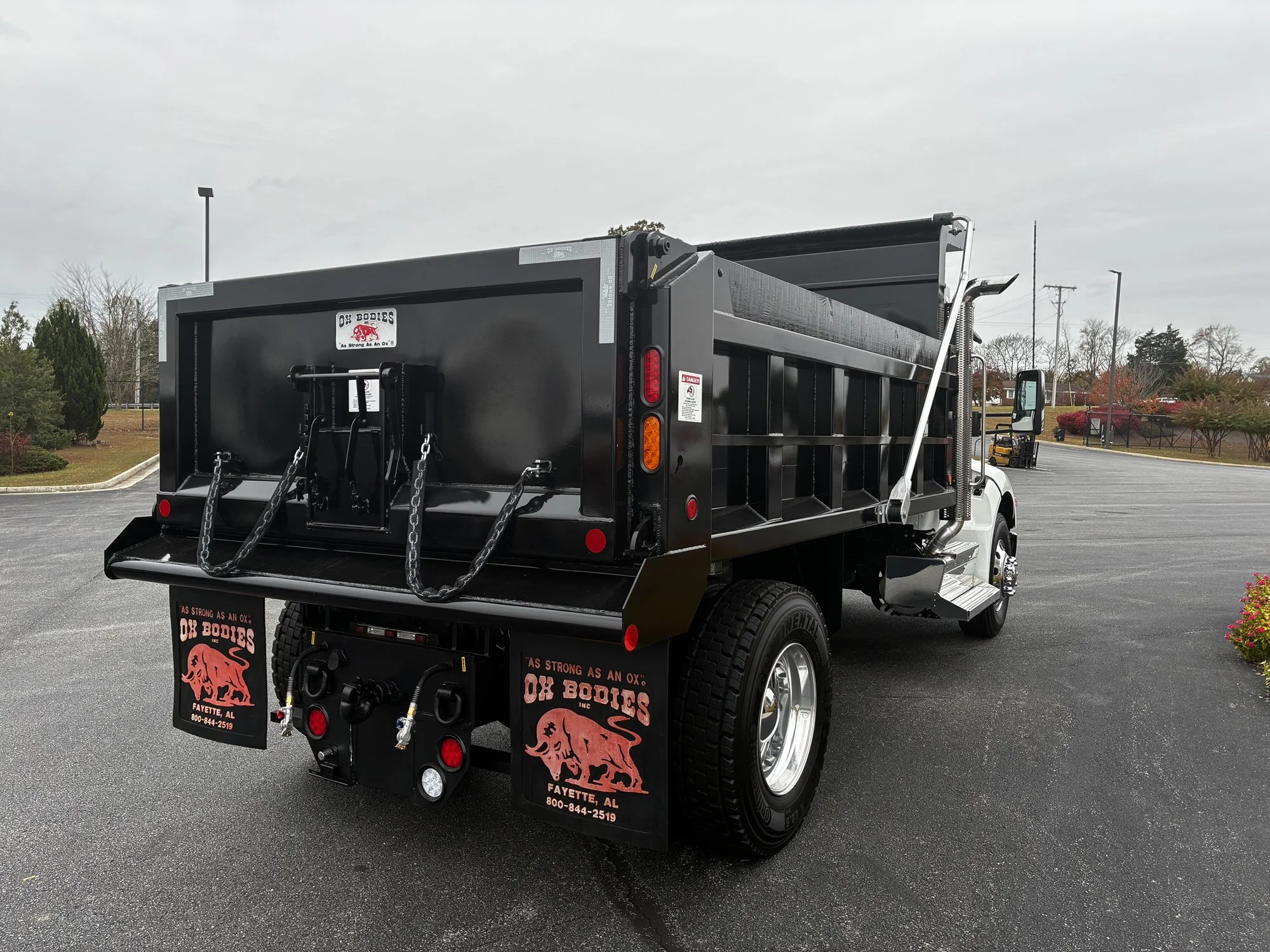 2026 Kenworth T280 - image 5