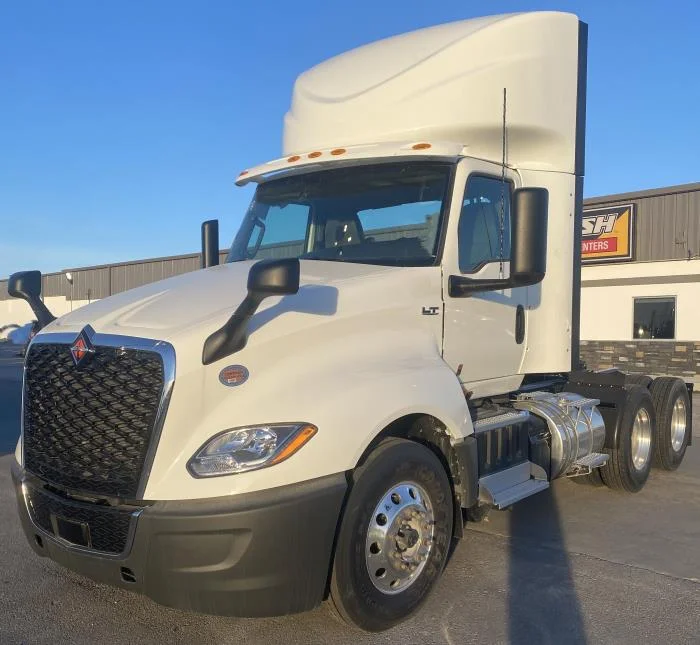 2026 International LT - image 3