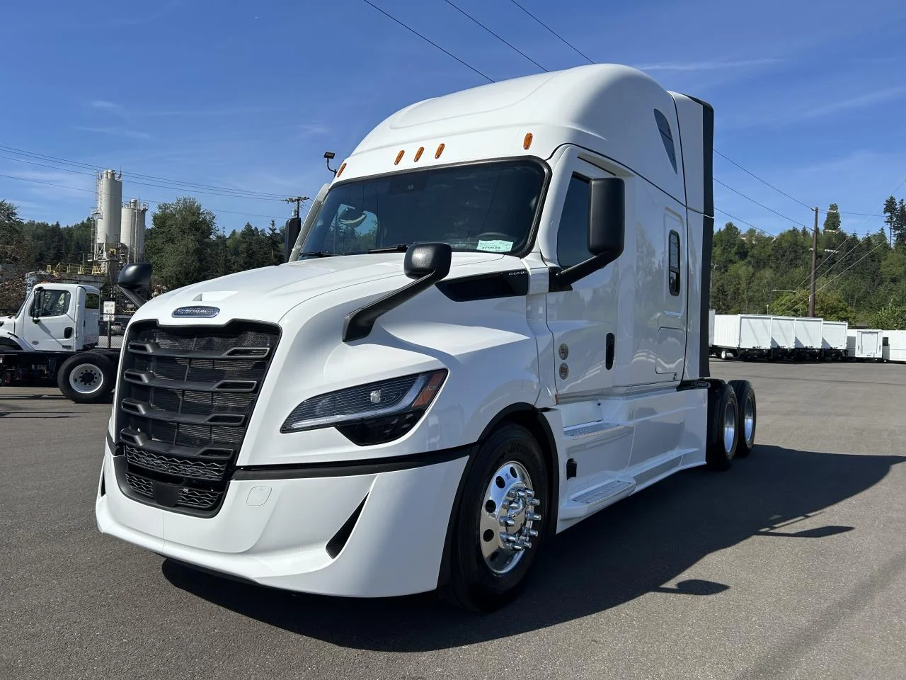 2027 Freightliner Cascadia in Albany, OR — photo 3