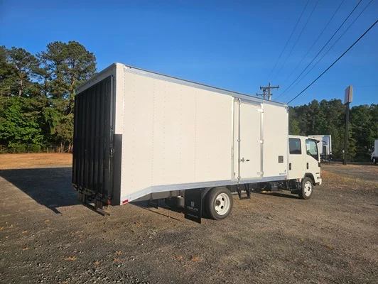 2027 Isuzu NPR