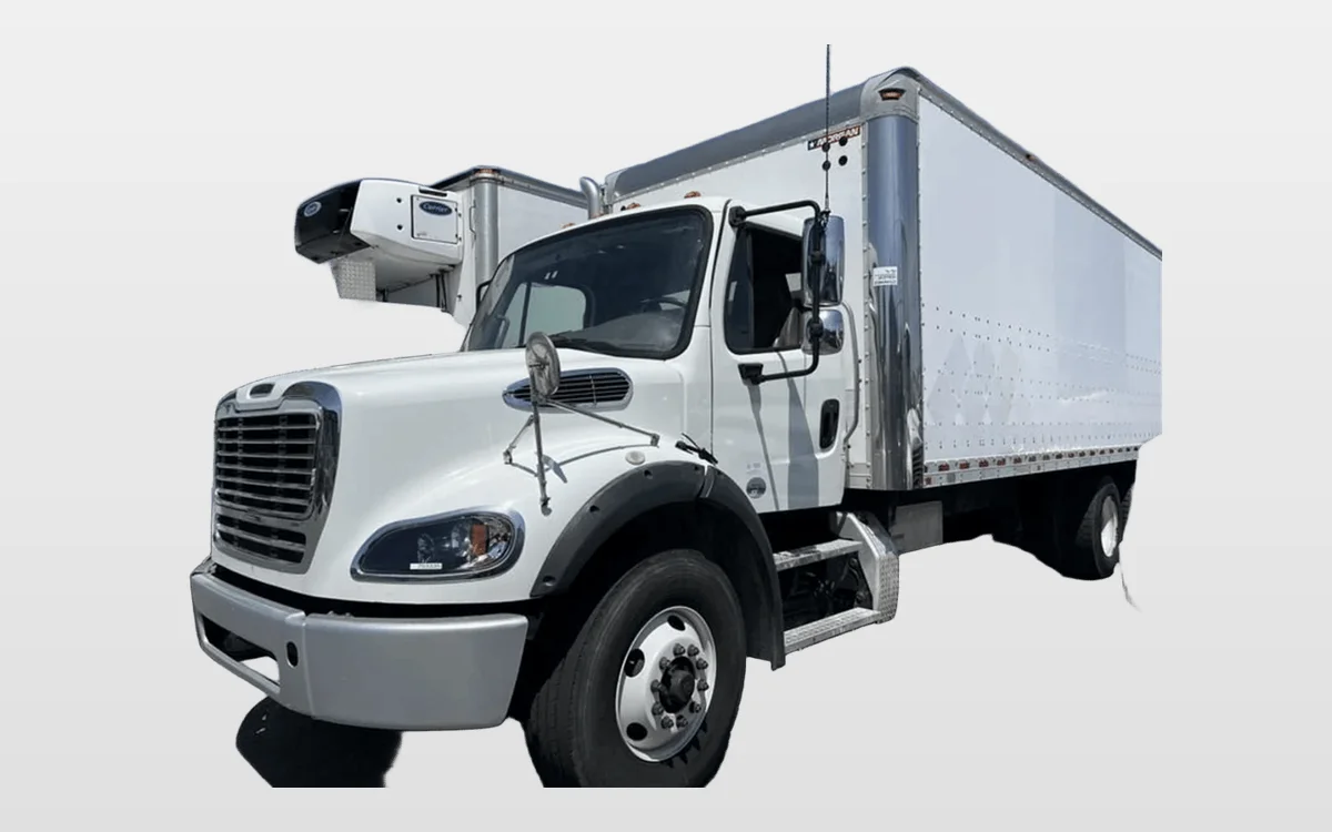 2018 Freightliner M2 112 - image 1