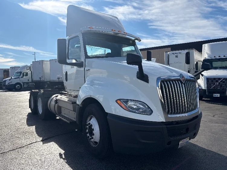 2019 International LT in Sturtevant, WI