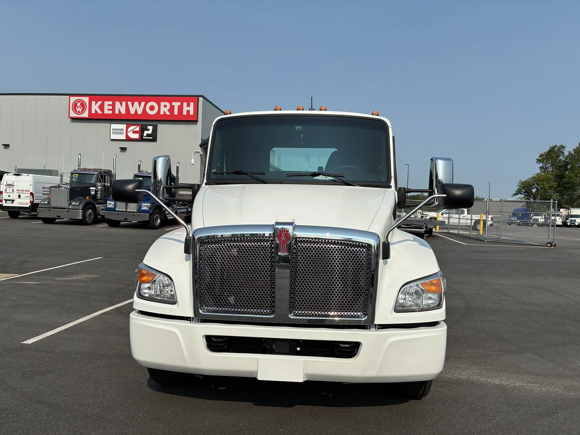 2025 Kenworth T280 in Boise, ID — photo 2