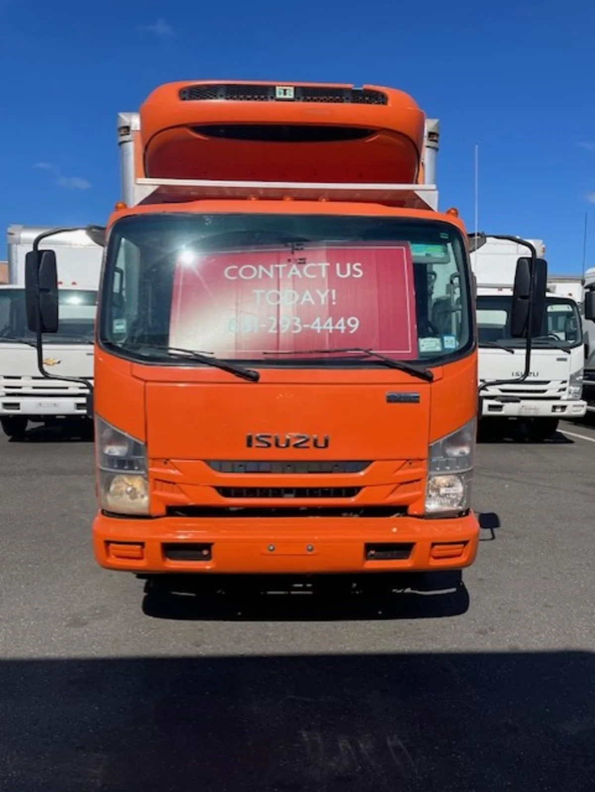 2019 Isuzu NQR in Farmingdale, NY — photo 2