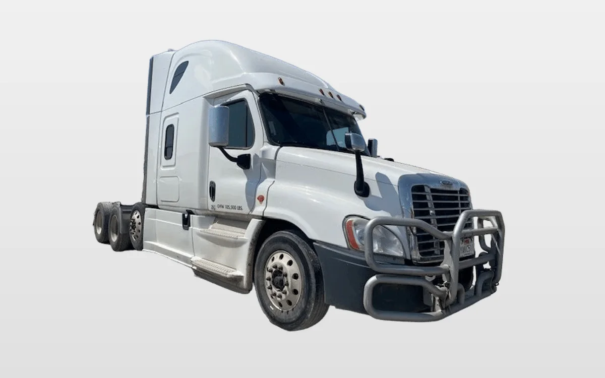 2017 Freightliner Cascadia - image 1