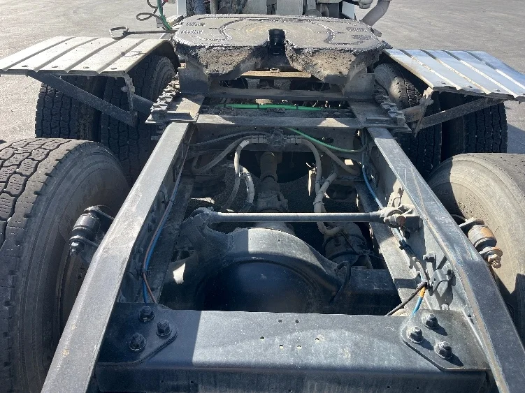 2019 Freightliner Cascadia - image 6