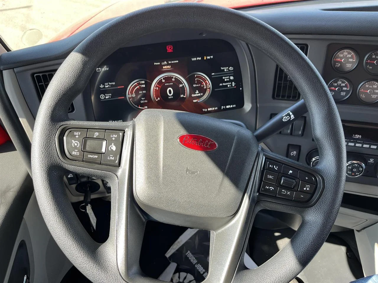 2026 Peterbilt 567 - image 7