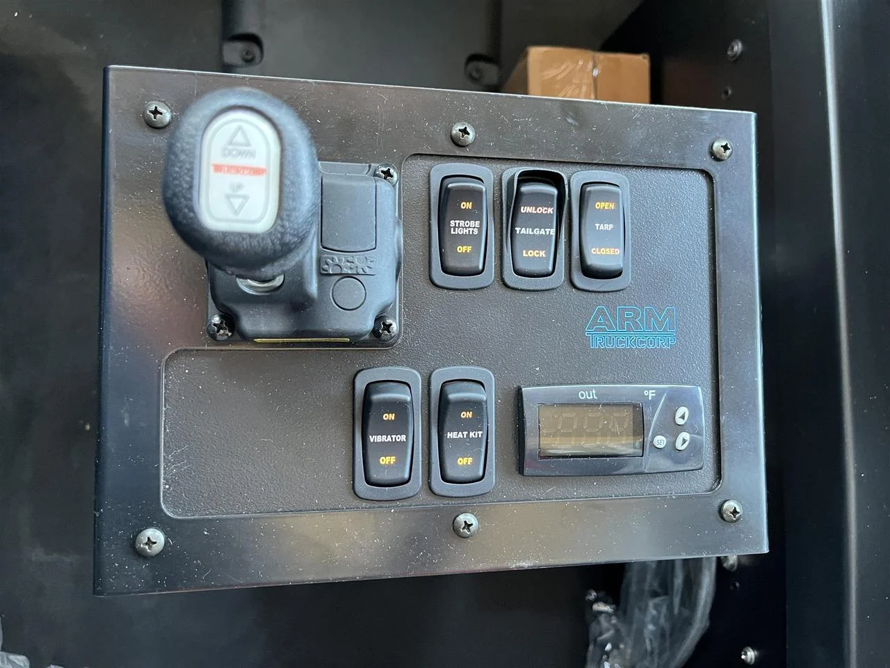 2026 Peterbilt 567 - image 9