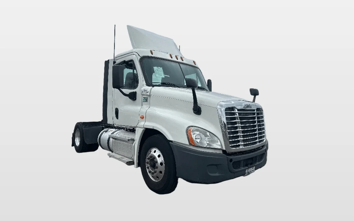 2019 Freightliner - image 1