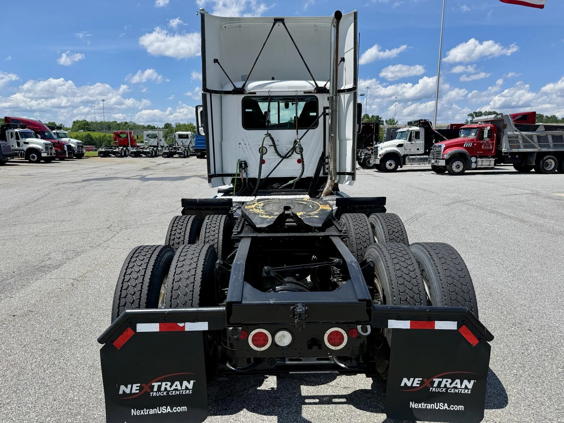 2022 Mack Anthem in Duluth, GA — photo 4