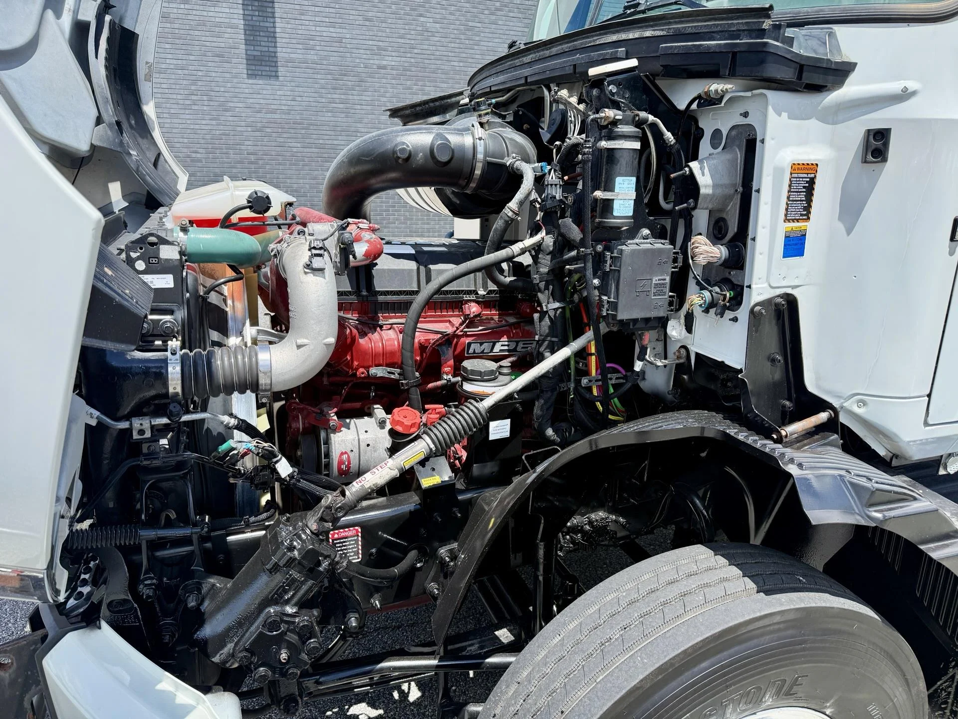 2022 Mack Anthem in Duluth, GA — photo 8