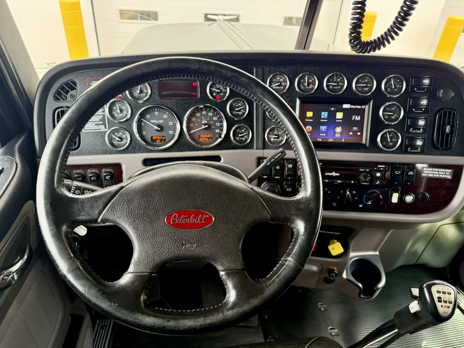 2018 Peterbilt 389 in New Lenox, IL — photo 30