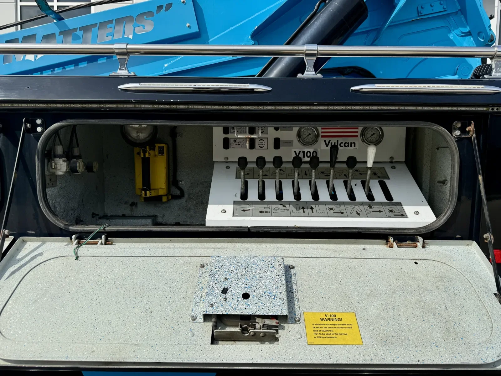 2018 Peterbilt 389 - image 19