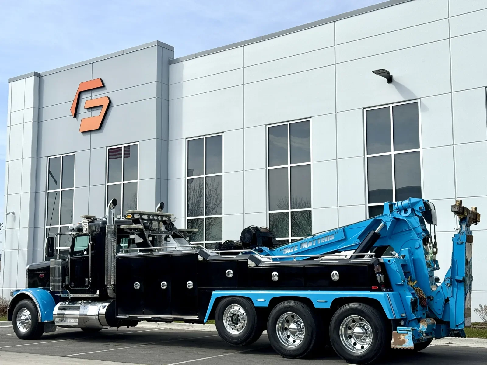 2018 Peterbilt 389 in New Lenox, IL — photo 6