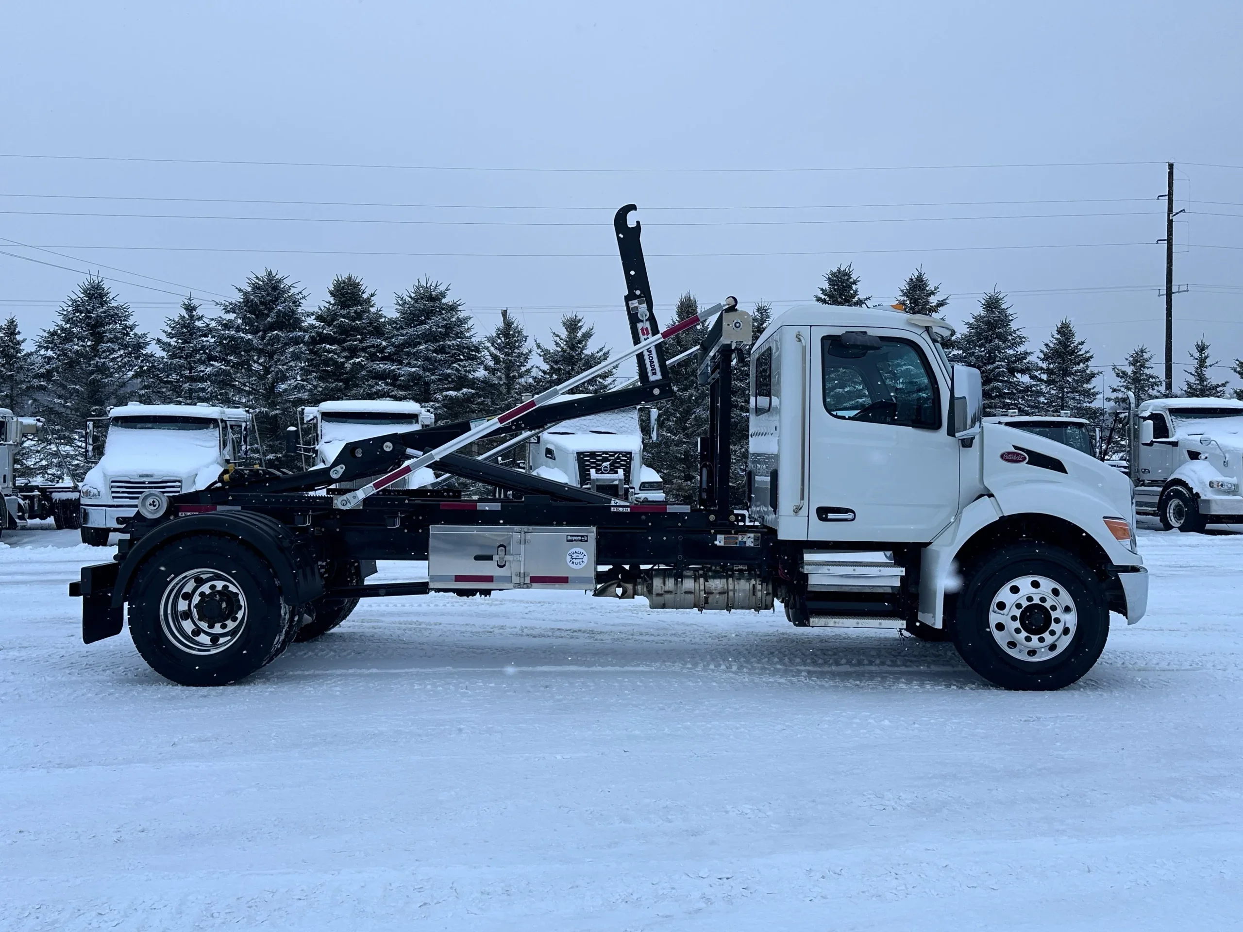 2026 Peterbilt 536 - image 4