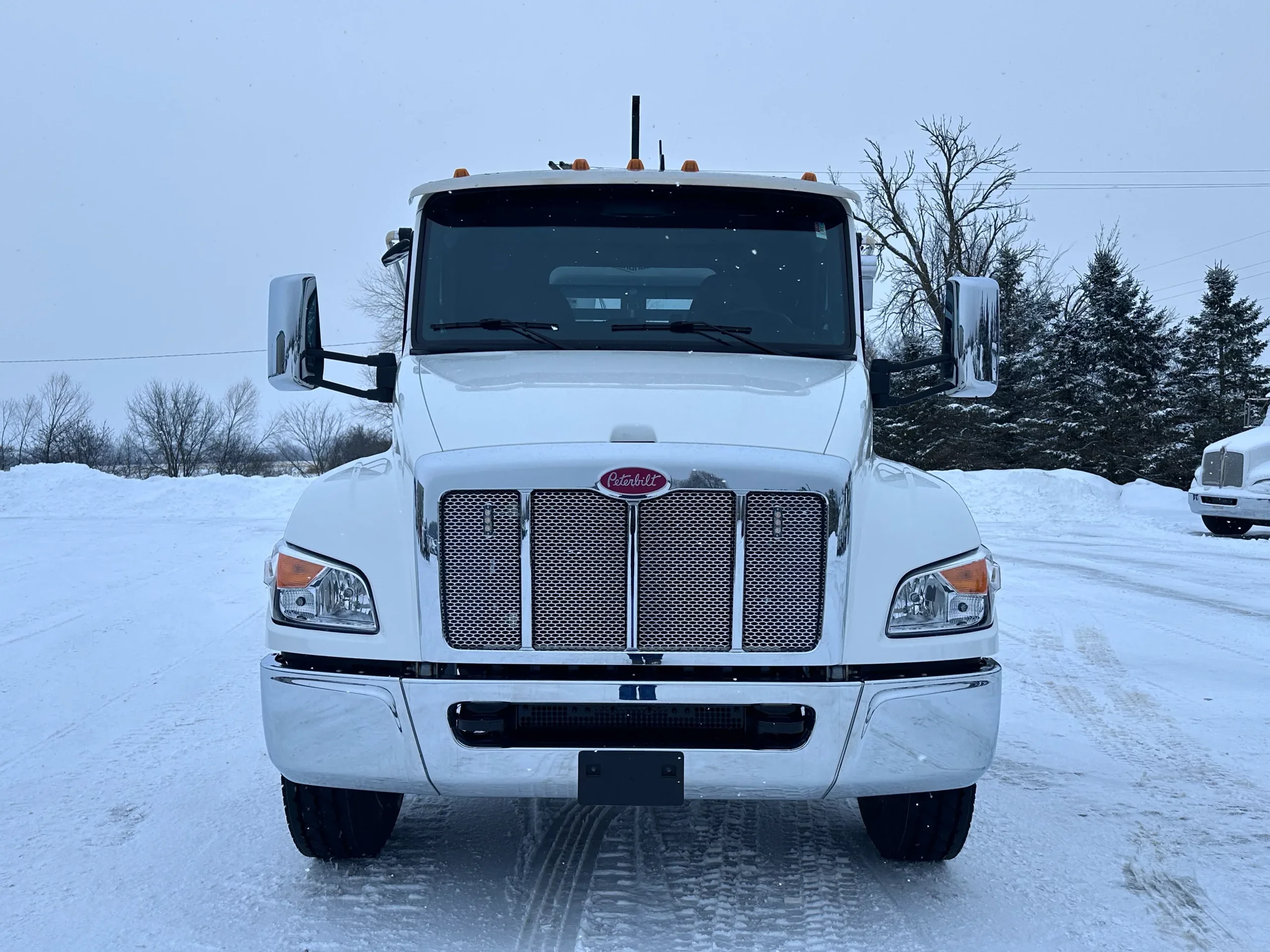 2026 Peterbilt 536 - image 2