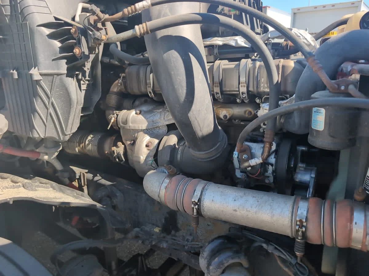 2020 Freightliner Cascadia in Salisbury, MA — photo 13