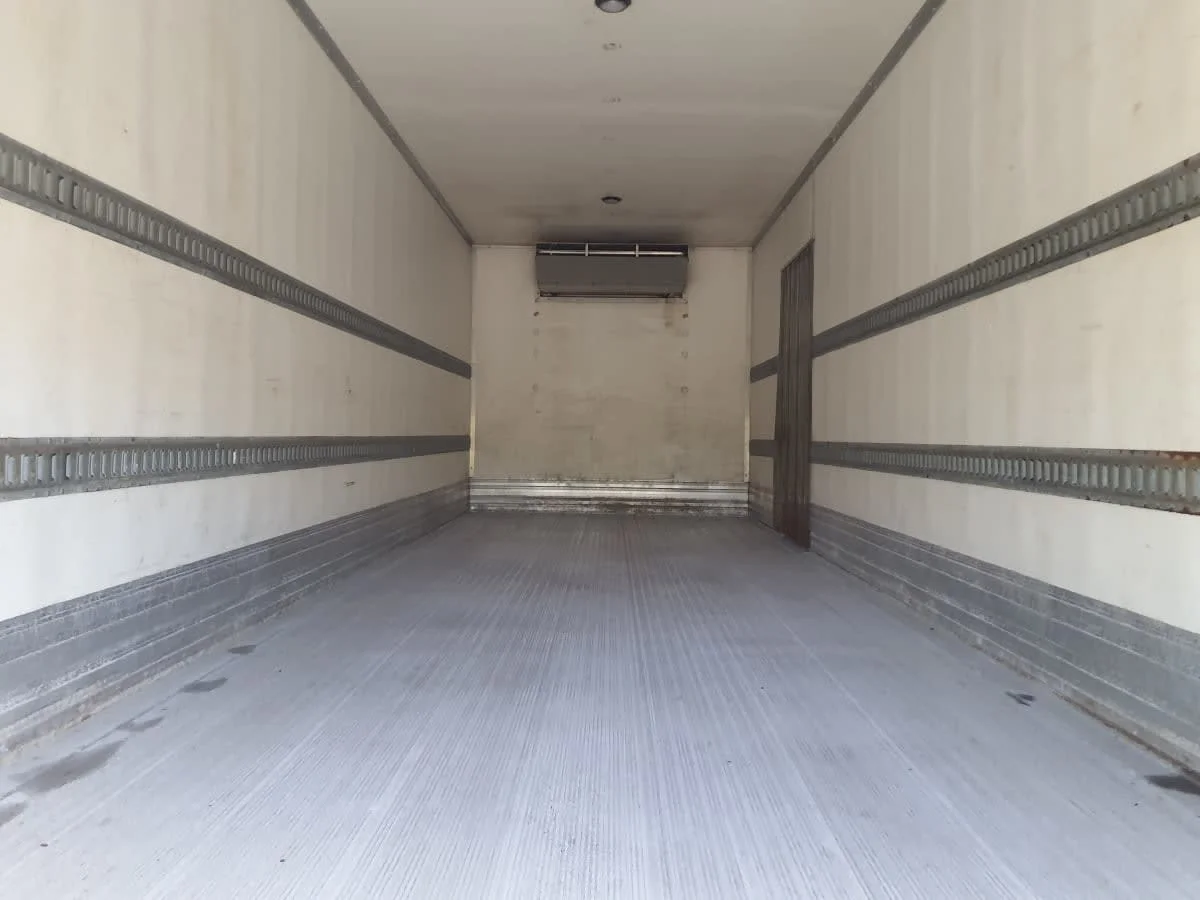 2014 Freightliner M2 106 in Wayland, MI — photo 9
