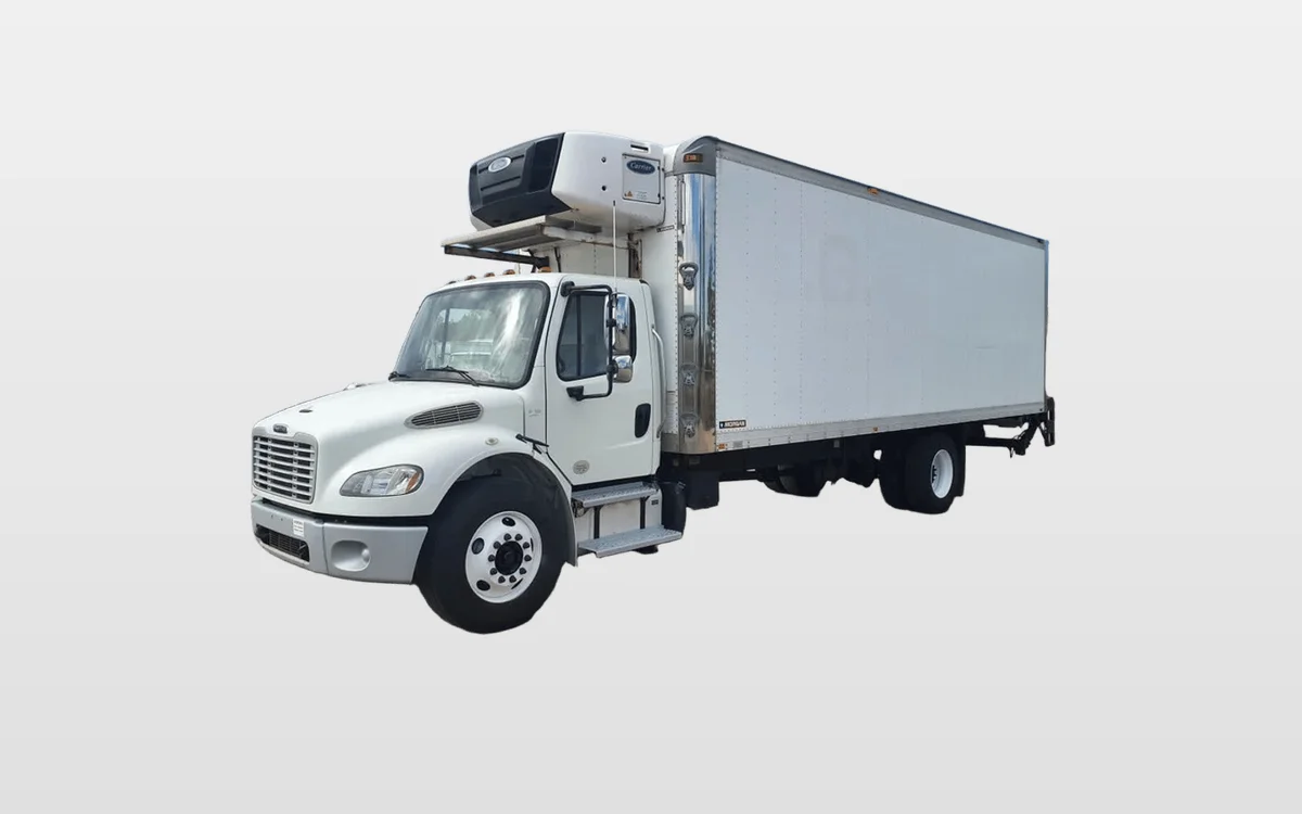 2014 Freightliner M2 106 - image 1
