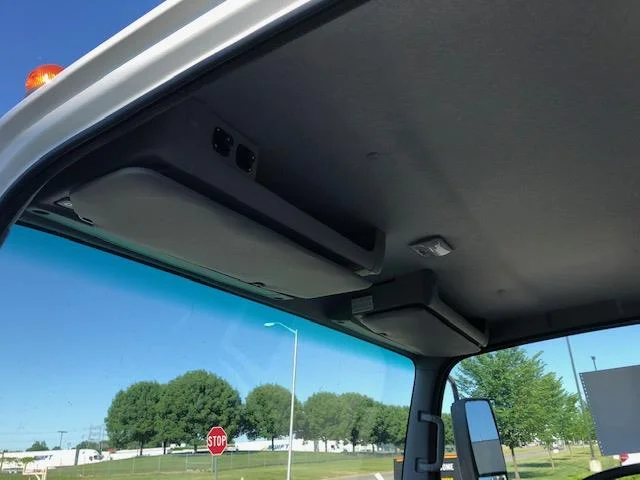 2026 Isuzu NPR - image 12