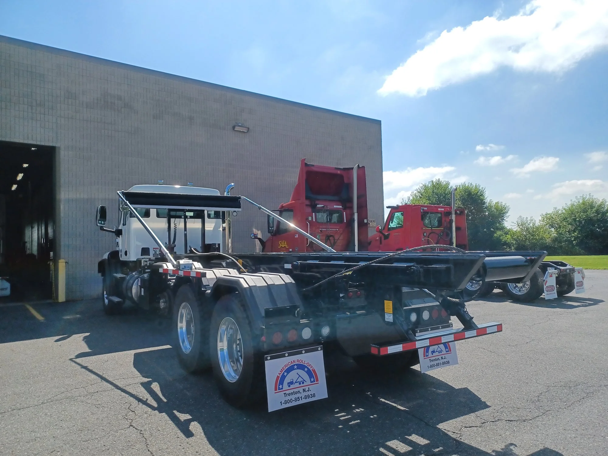 2025 Autocar DC-64 - image 5