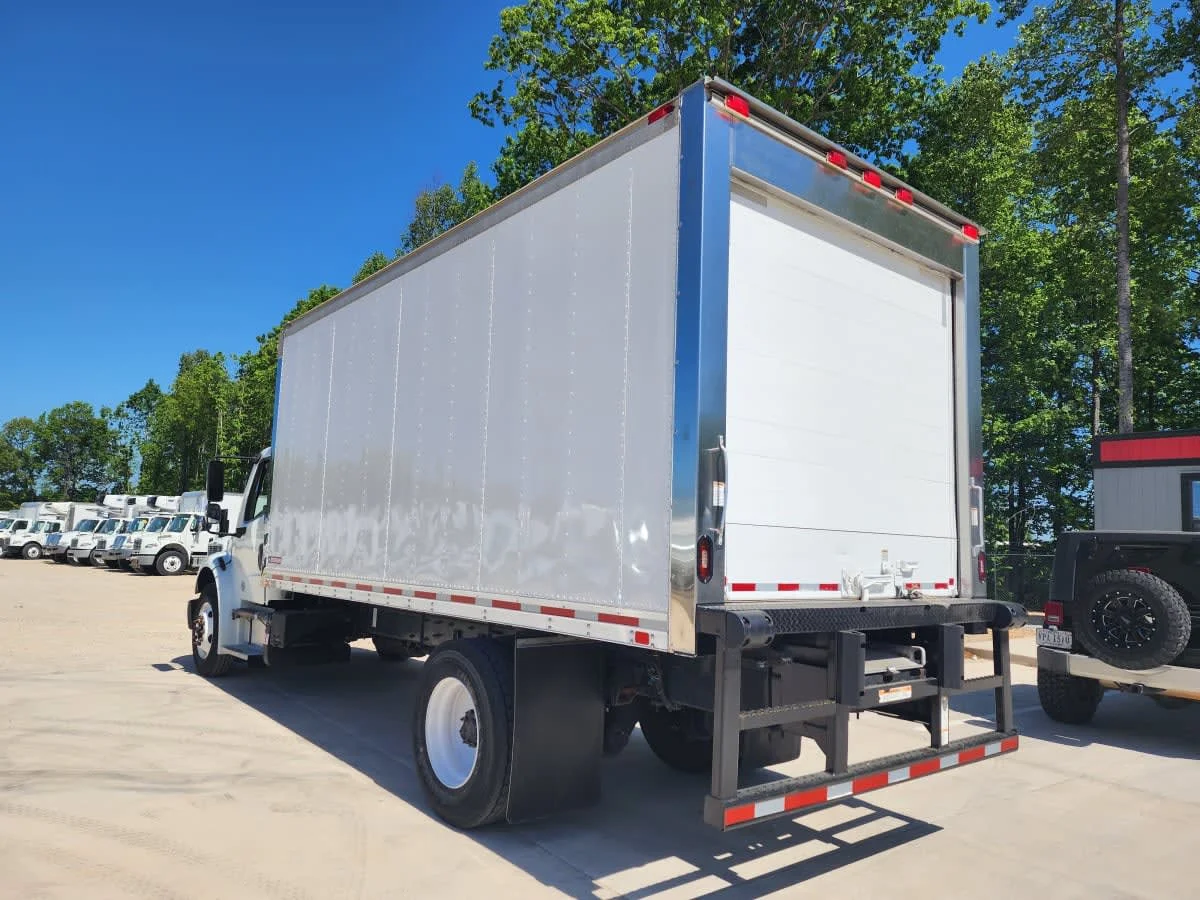 2017 Freightliner M2 106 in Greensboro, NC — photo 6