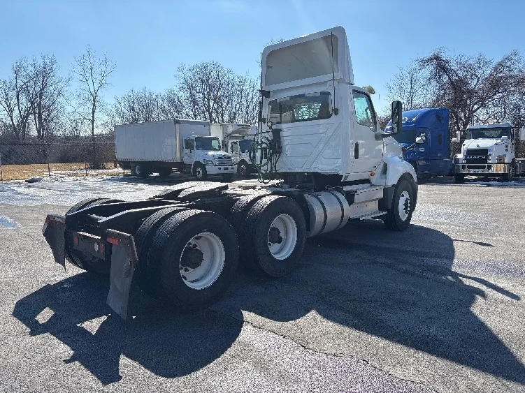 2019 International LT in Toledo, OH — photo 7