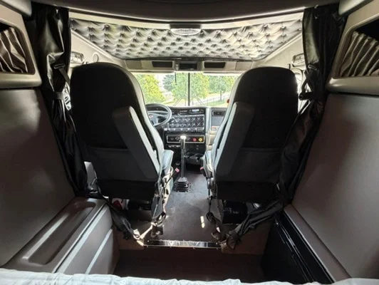 2027 Kenworth W900 in Springfield, MO — photo 21
