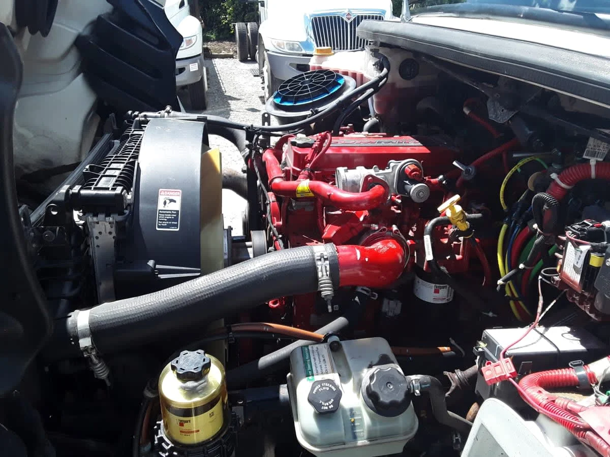 2020 Freightliner M2 106 in Pittsburgh, PA — photo 10