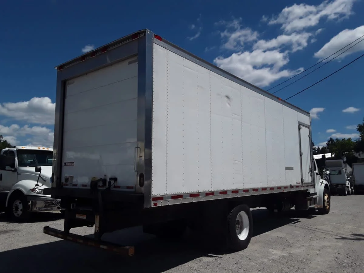 2020 Freightliner M2 106 in Pittsburgh, PA — photo 4
