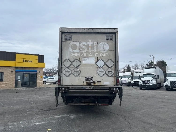 2018 Freightliner Cascadia in Chicopee, MA — photo 7