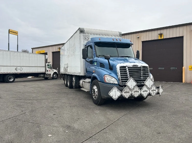 2018 Freightliner Cascadia in Chicopee, MA