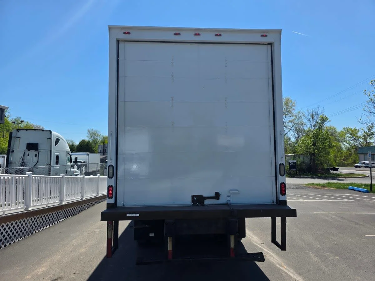 2021 Freightliner M2 106 in Bensalem, PA — photo 5