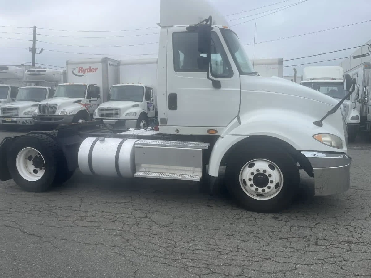 2018 International ProStar - image 3