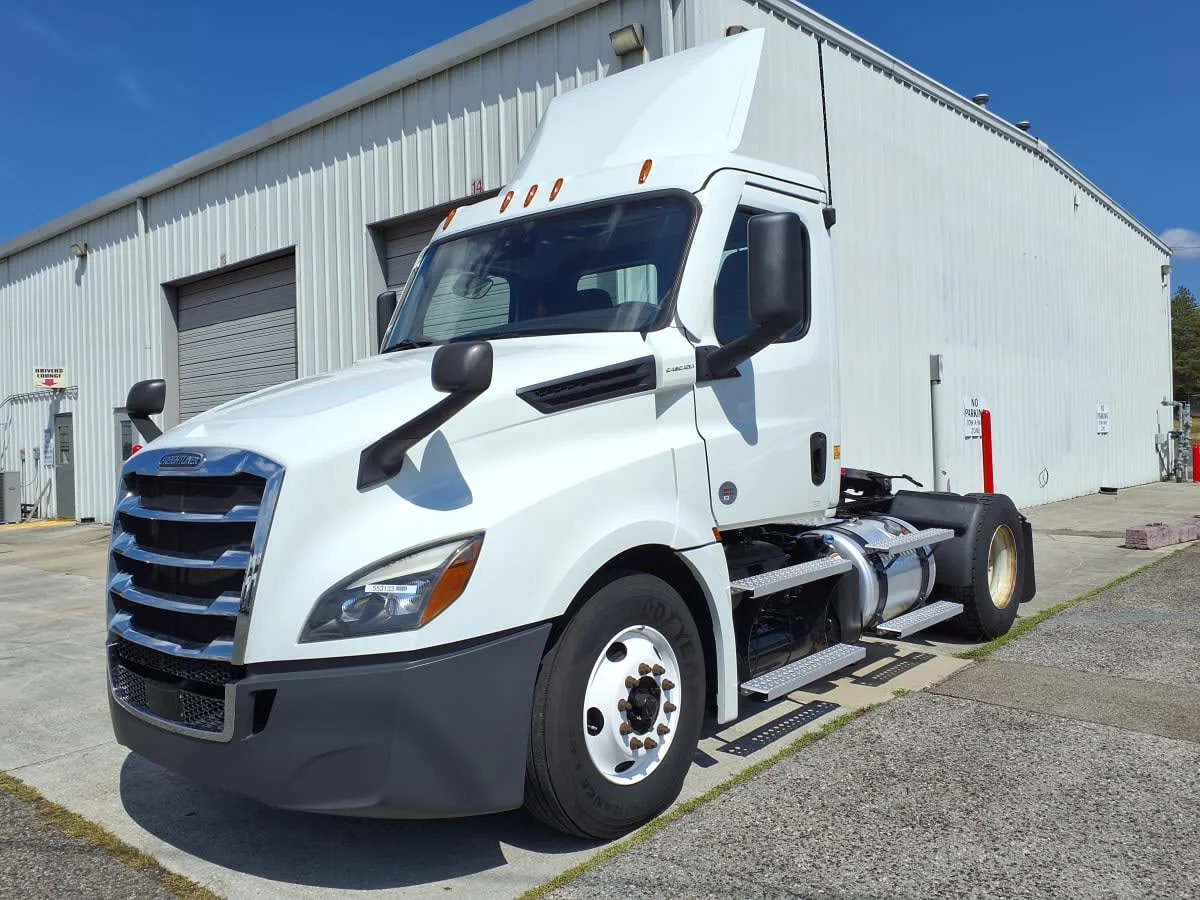 2022 Freightliner Cascadia in Knoxville, TN