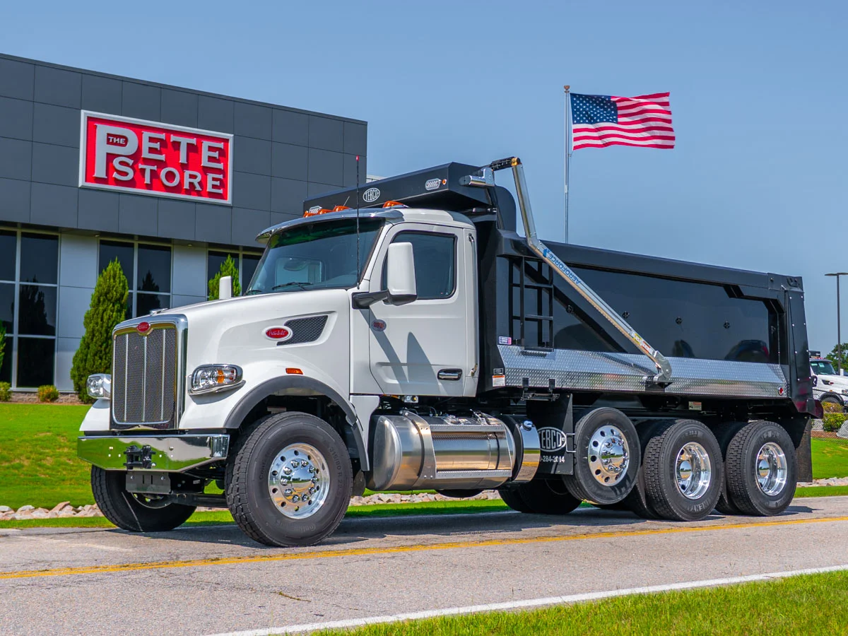 2026 Peterbilt 567