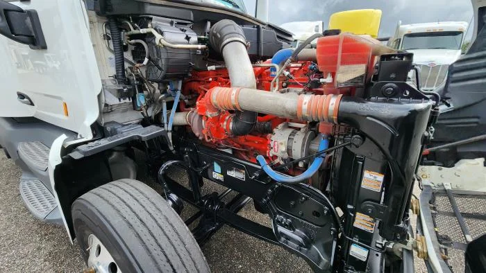 2021 Peterbilt 579 - image 25