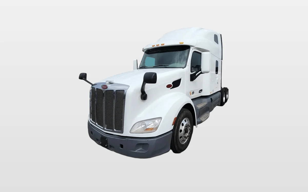2021 Peterbilt 579 - image 1