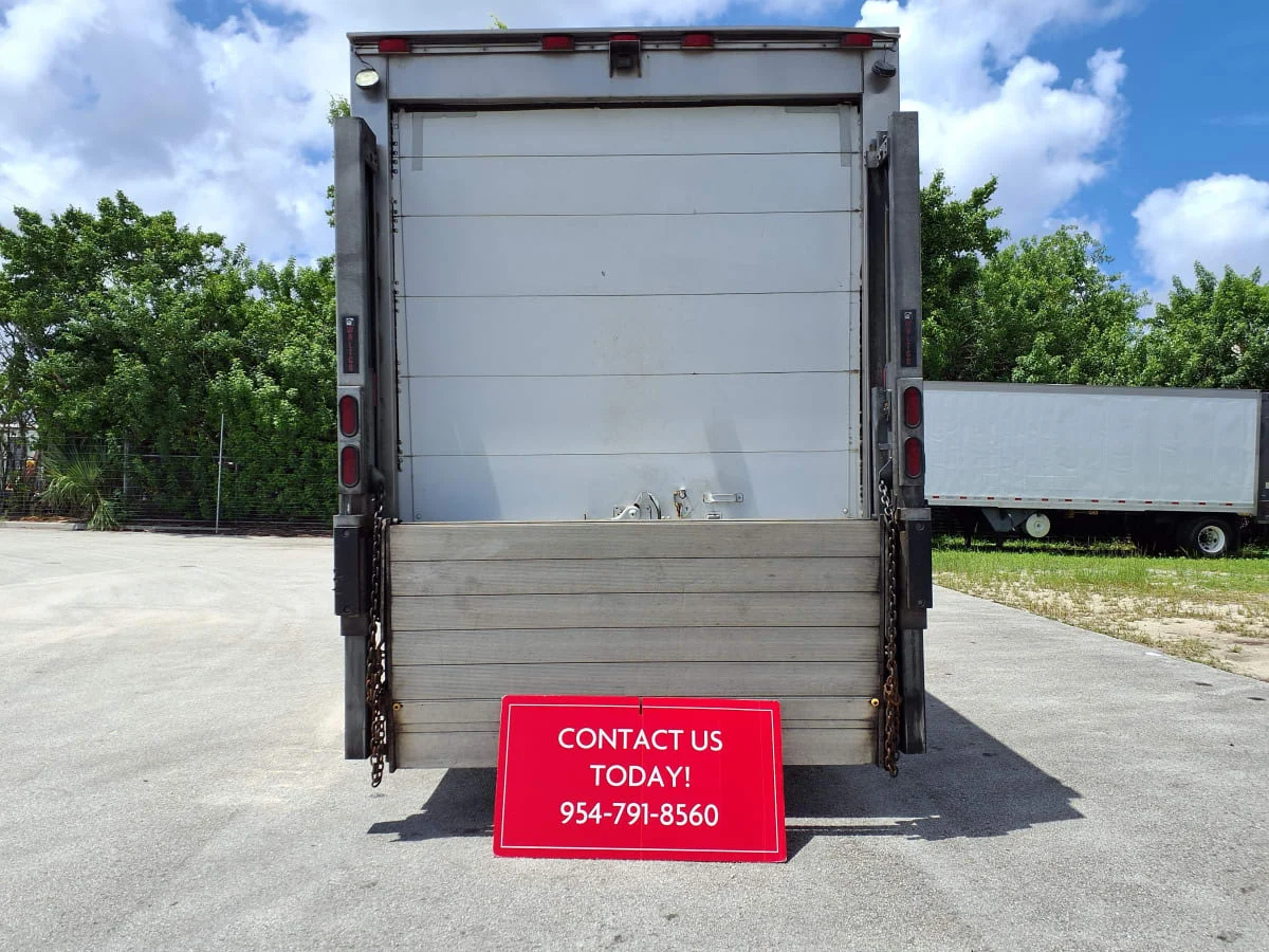 2020 Freightliner M2 106 in Davie, FL — photo 5