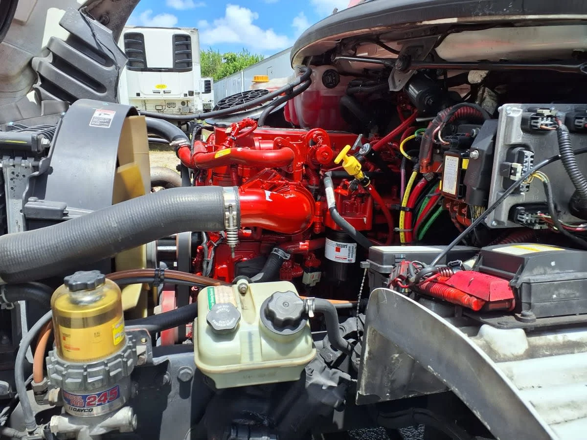 2020 Freightliner M2 106 in Davie, FL — photo 10
