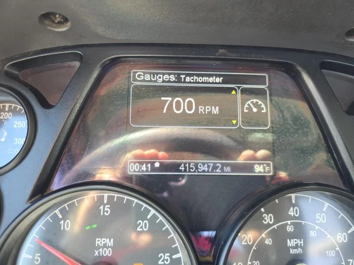 2020 Peterbilt 567 - image 13