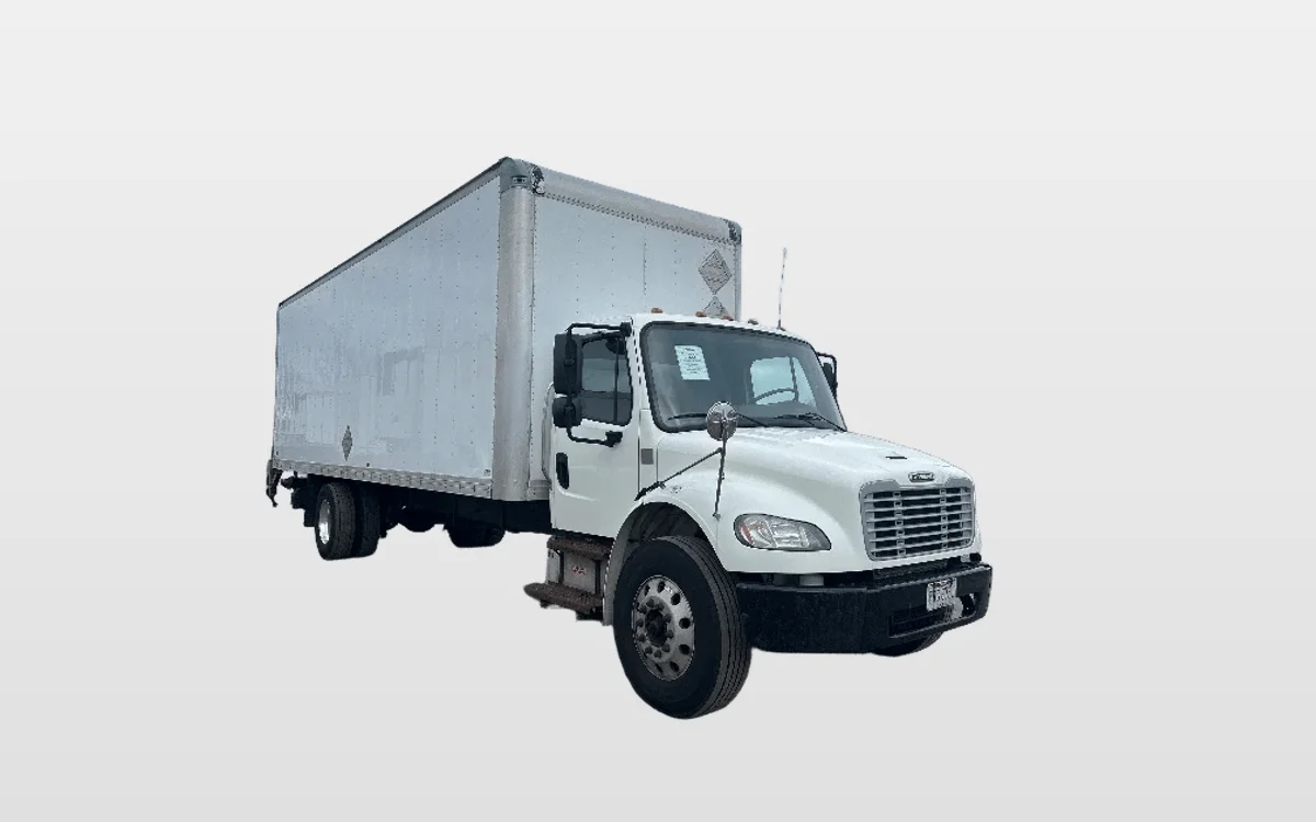 2019 Freightliner M2 106 - image 1