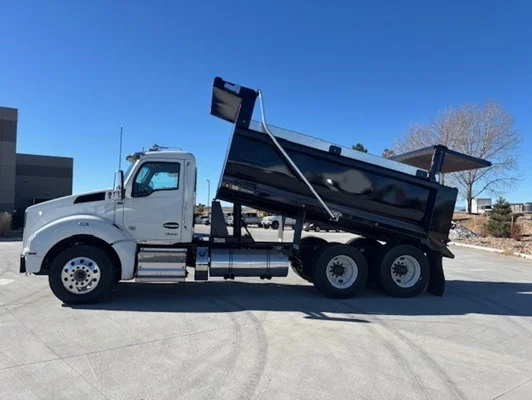 2027 Kenworth T880 in Denver, CO — photo 9