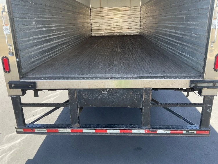 2020 Isuzu NQR in Torrance, CA — photo 10