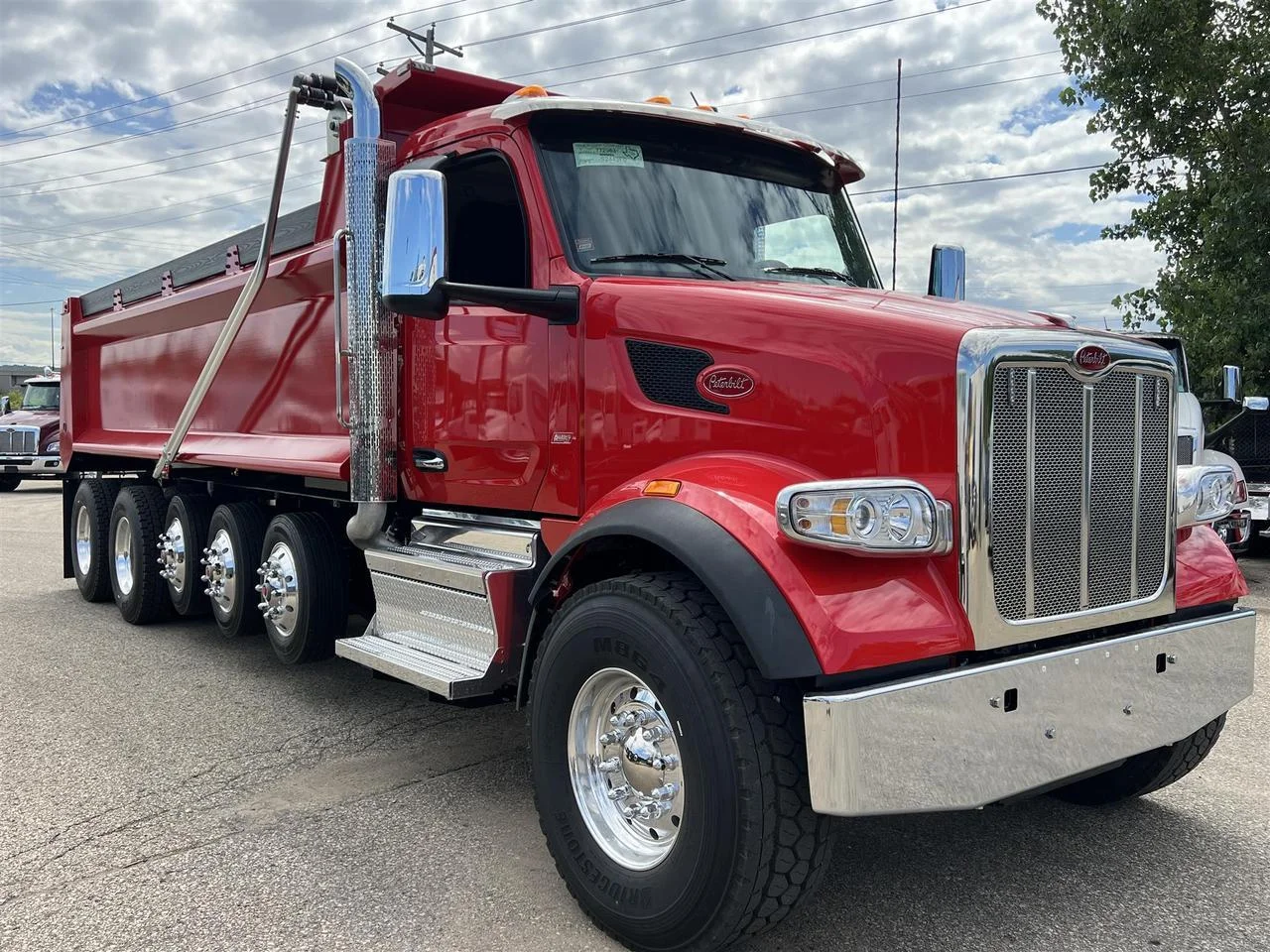 2026 Peterbilt 567 in South St. Paul, MN — photo 3