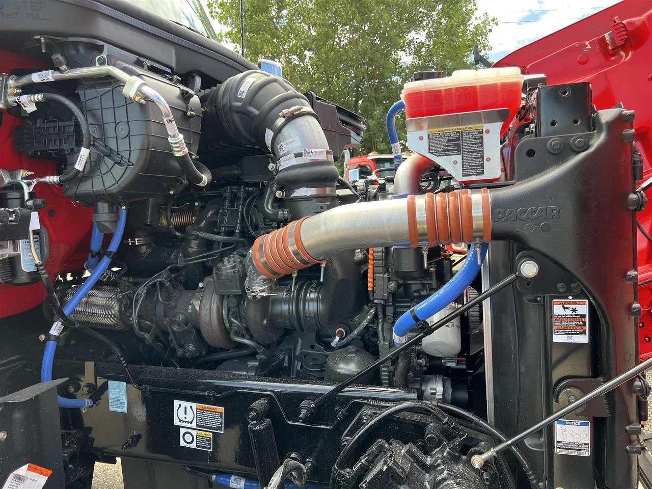 2026 Peterbilt 567 - image 10