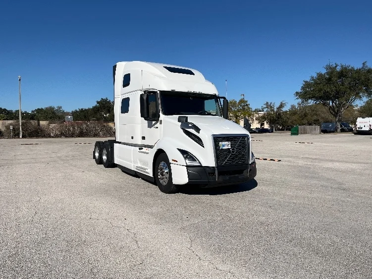 2024 Volvo in Tampa, FL