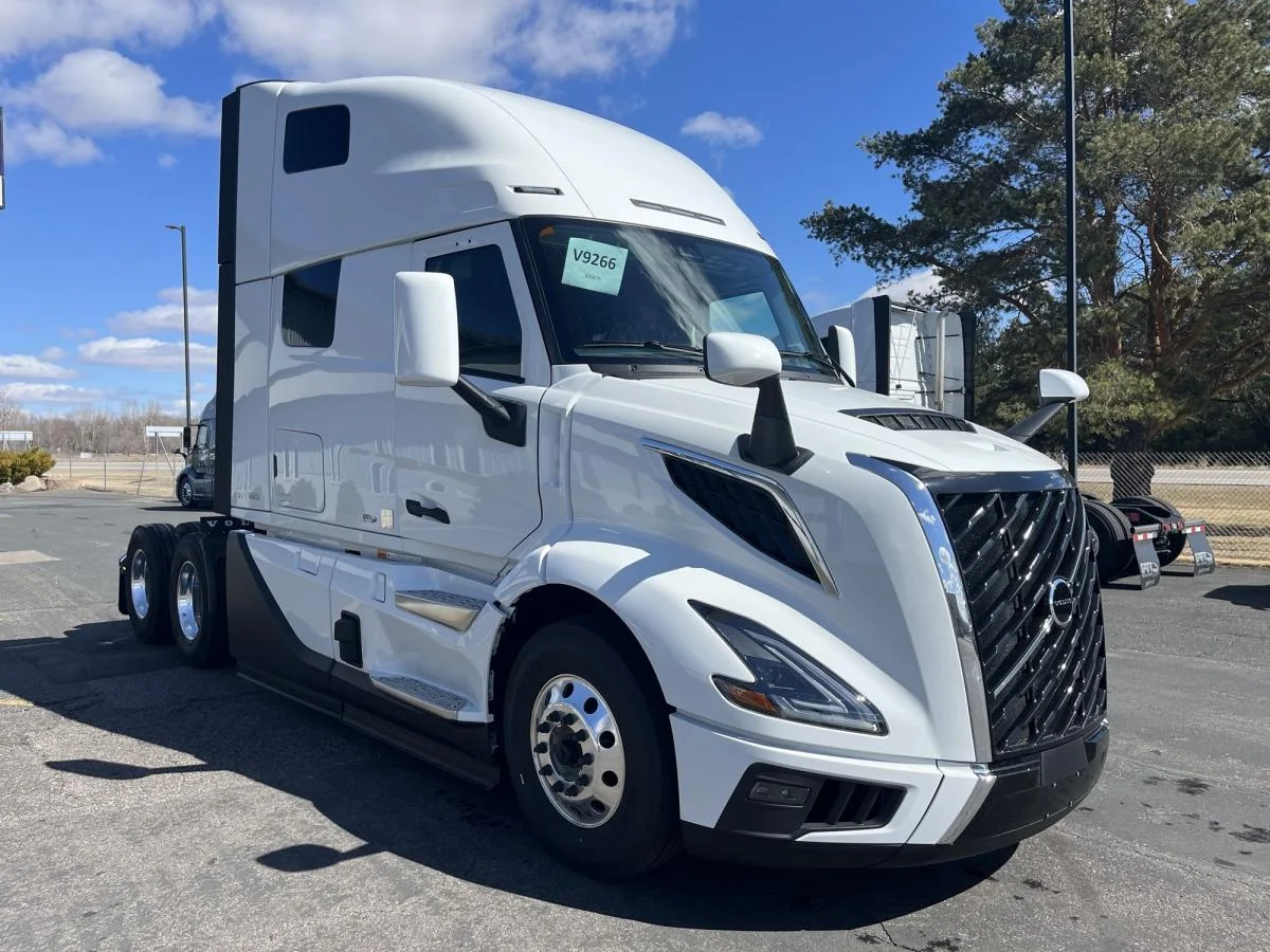 2026 Volvo in Cedar Rapids, IA — photo 7